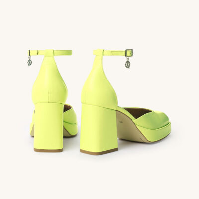 Limonkowe sandały z zakrytymi palcami