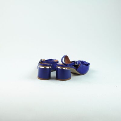 Niebieskie sandały - outlet