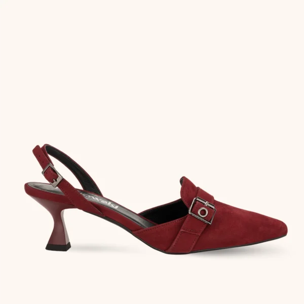 Ciemne czerwone sandały z klamrą